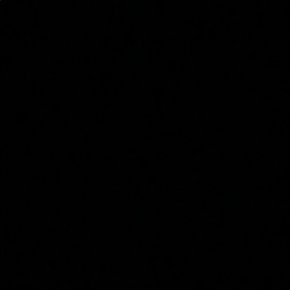 Meet your Posher, Sarah - Picture 1 of 1